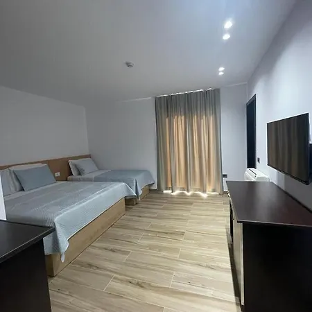 Hotel Verzaci