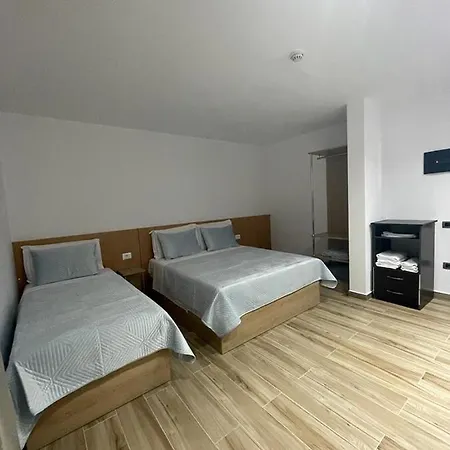 Verzaci Hotel